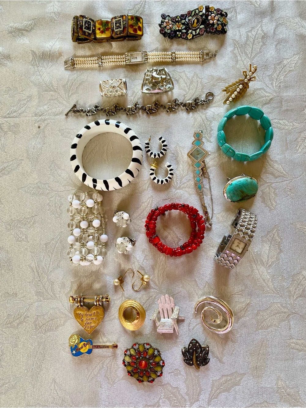 🛍️FASHION JEWELRY ~ LOT of 24 ~ Bracelets, earrings, watches, pins